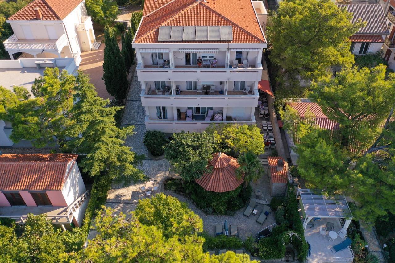 Villa Vicko Starigrad Paklenica Exterior photo